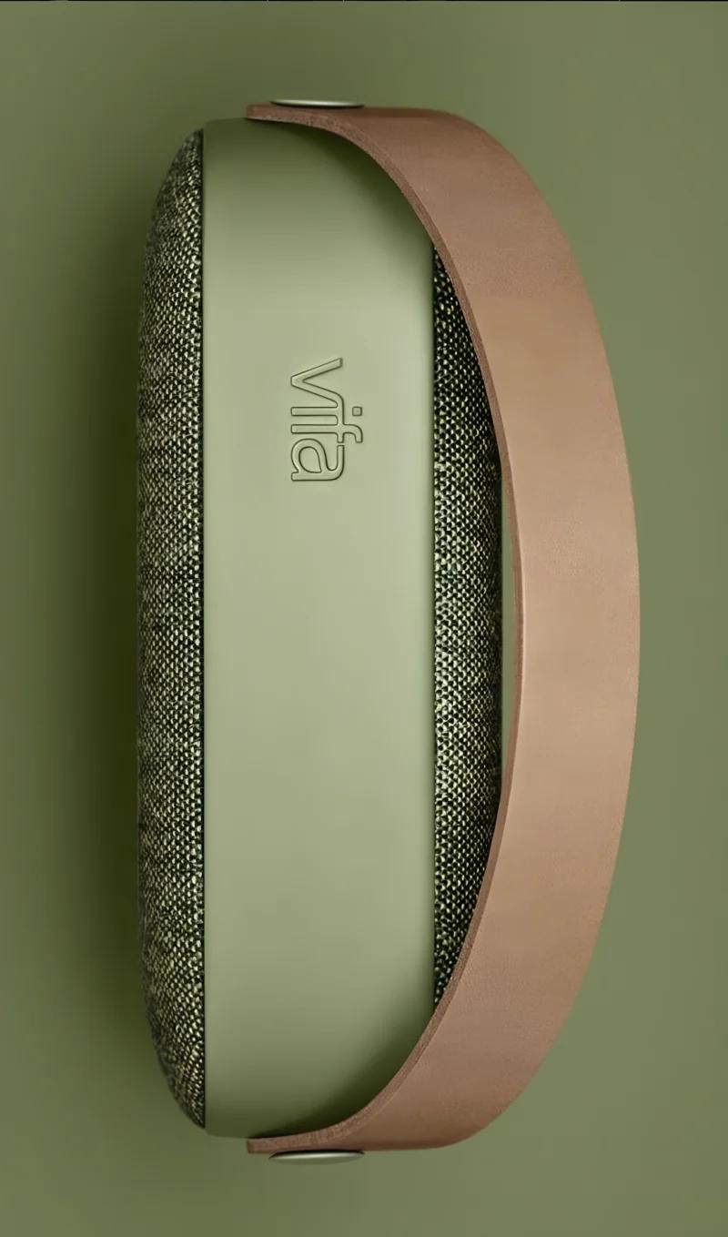 image-upscale example - electronics