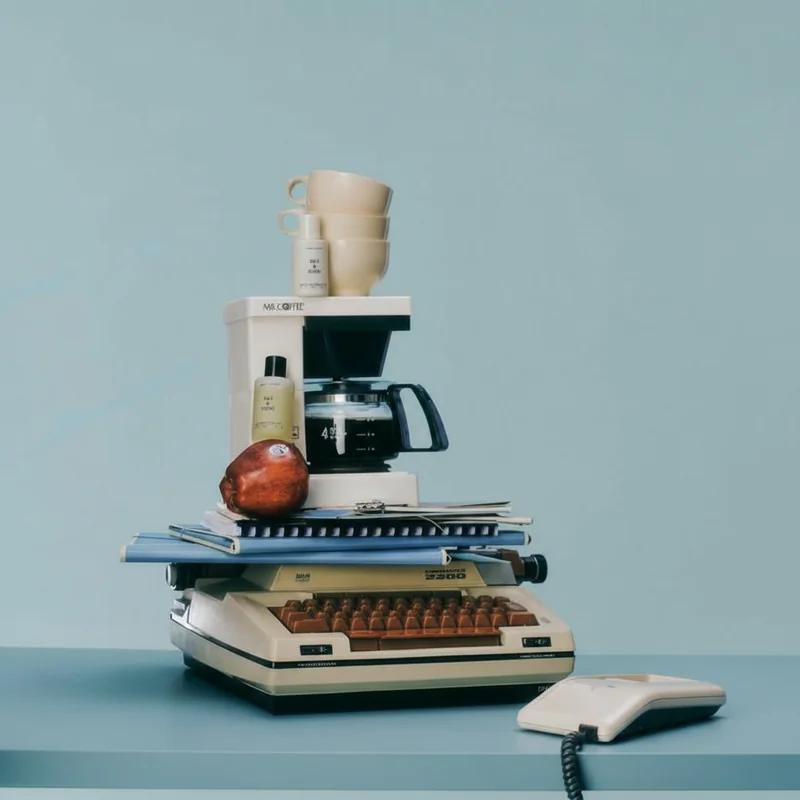 object-remover example - office