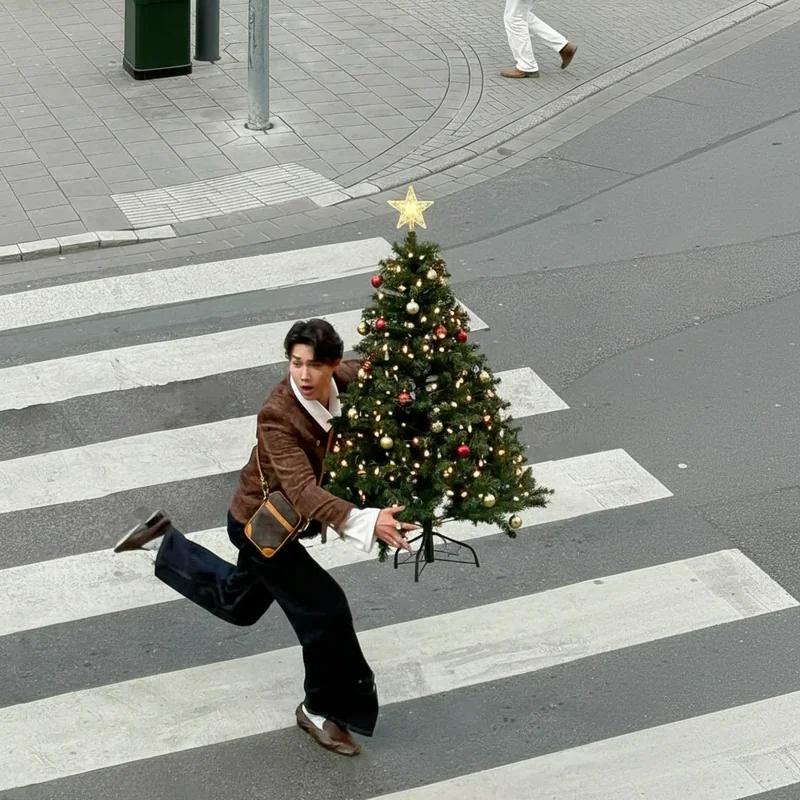 object-replacer example - clothing